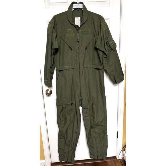 Military Flyers Coveralls Men 44 R Green FR Flight Suit Fire Resistant Summer - Picture 1 of 10